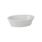 Tuxton BPK-100 10 Oz. Porcelain Porcelain White Oval Baker (1 Dozen)