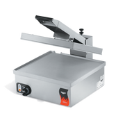 Vollrath 40793 Electric Single Super-Size Sandwich Press - 120 Volts