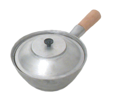 Town 34750/DZ 32 Oz. Aluminum Sauce Pan - 1 Dozen