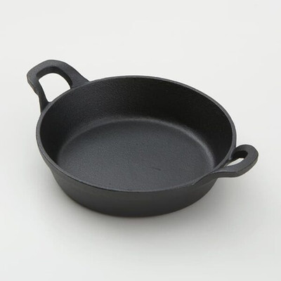 American Metalcraft CIPR7251 27 Oz. Cast Iron Round Baking Dish