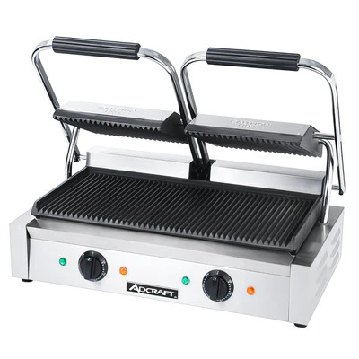 Adcraft SG-813 22.5" W Cast Iron Grooved Plates Countertop Sandwich Grill - 120 Volts