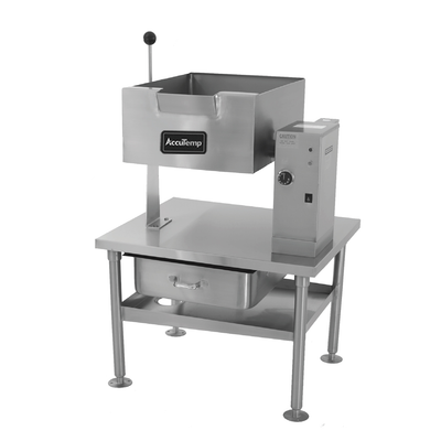 AccuTemp ALRES-13 13 Gal. Countertop Electric AccuTemp Edge Series Tilting Skillet