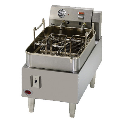 Wells F-15 15 lb Single Electric Countertop Fryer - 208-240 Volts