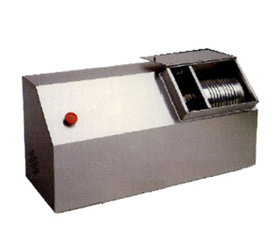 Edlund
 CH-5000/220V
 Can Crusher