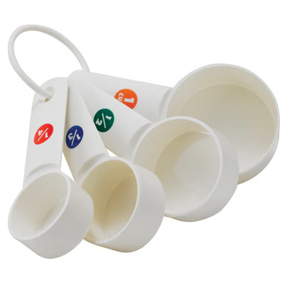 Winco MCPP-4 White Plastic 4-Piece Measuring Cup Set ( 4 Piece set)