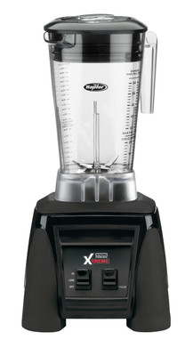 Waring MX1000XTX Xtreme 3.5 HP Commercial Blender with Paddle Switches and 64 Oz. Copolyester Container - 120 Volts