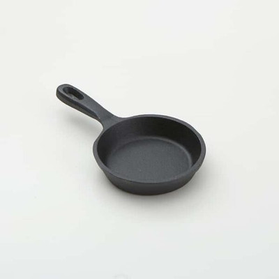 American Metalcraft CIS41 3.5 Oz. Cast Iron Mini Fry Pan