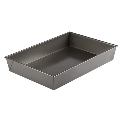 Winco HRCP-1812 18" W x 3" H x 12" D Rectangular Aluminized Steel Bakeware Cake Pan
