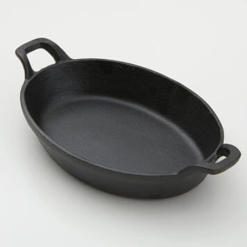 American Metalcraft CIPOV9567 36.5 Oz. Cast Iron Oval Baking Dish