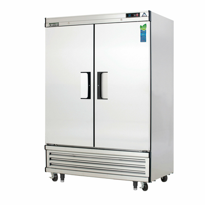 Everest Refrigeration EBR2 54.13" W Two-Section Reach In Refrigerator