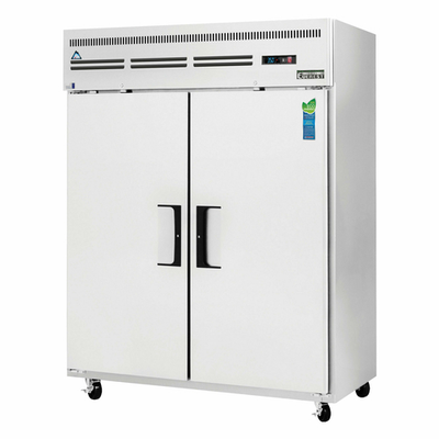 Everest Refrigeration ESWF2 59" W Two-Section Solid Door Reach-In Reach-In Freezer - 115 Volts