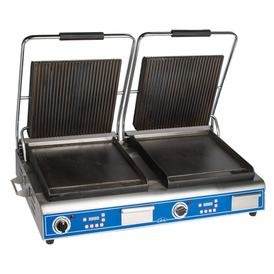 Globe GPGSDUE14D 27.5" W Stainless Steel Dual Top Plate Electric Countertop Sandwich and Panini Grill - 208-240 Volts
