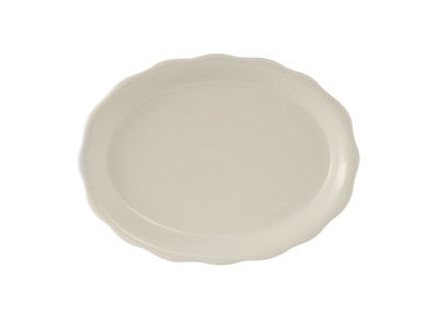 Tuxton TSC-012 Shell 9 1/2" x 7 1/8" Eggshell Scalloped Edge Oval China Platter - 24/Case (2 Dozen Per Case)