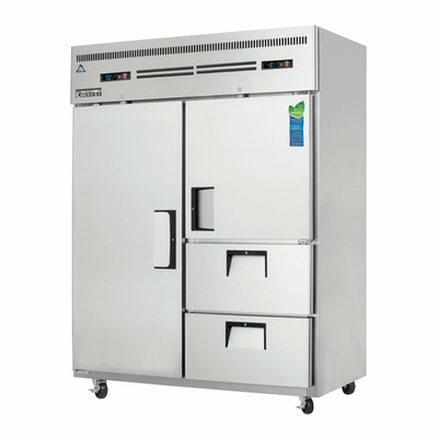 Everest Refrigeration ESWQ2d2 59" W Two-Section Solid Door Reach-In Dual Temperature Refrigerator/Freezer Combo