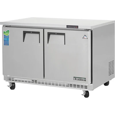 Everest Refrigeration ETBF2 47.5"W Two-Section Solid Door Undercounter/Worktable Freezer