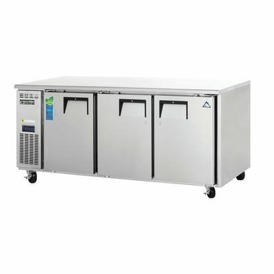 Everest Refrigeration ETR3 71.13"W Three-Section Solid Door Undercounter/Worktop Refrigerator