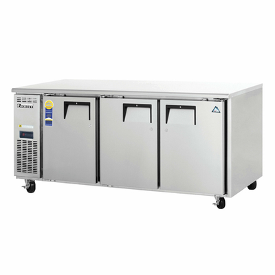 Everest Refrigeration ETF3 71.13"W Three-Section Solid Door Undercounter/ Worktop Freezer