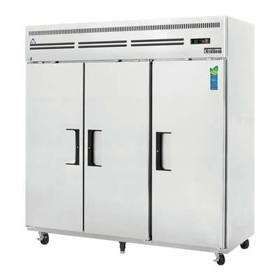 Everest Refrigeration ESR3 74.75" W Three-Section Reach-In Refrigerator
