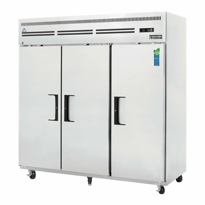 Everest Refrigeration ESR3 74.75" W Three-Section Reach-In Refrigerator