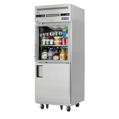 Everest Refrigeration EGSDH2 29.25" W One-Section Reach-In Dual Temperature Refrigerator/Freezer