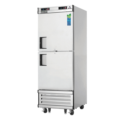 Everest Refrigeration EBWRFH2 29.25" W One-Section Reach-In Dual Temperature Refrigerator/Freezer