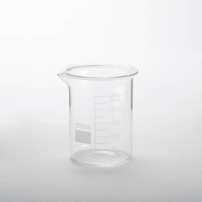 American Metalcraft GBE8 8.5 Oz. 3" Dia. x 4" H Glass Beaker