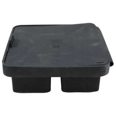 TableCraft Products BSCT2 4 Compartment 1.75" Cubes Black Cash &amp; Carry Ice Cube Tray