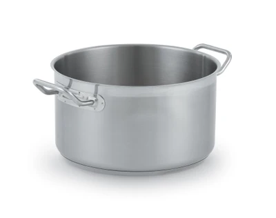 Vollrath 3904 16 Quart Stainless Steel Optio Sauce Pot with Cover