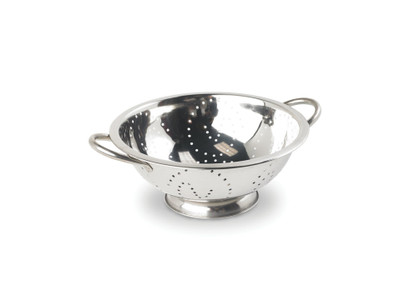 Vollrath 47963 10" W x 4" H 3 Qt. Stainless Steel with Side Handles Colander