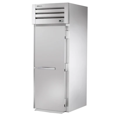 True STR1FRI-1S-HC SPEC SERIES 35" W Stainless Steel 1 Door with Lock and Ramp Roll-In Freezer - 115 Volts