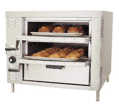 Bakers Pride GP51-LP Double Deck Stainless Steel Liquid Propane Countertop HearthBake Series Oven - 40,000 BTU