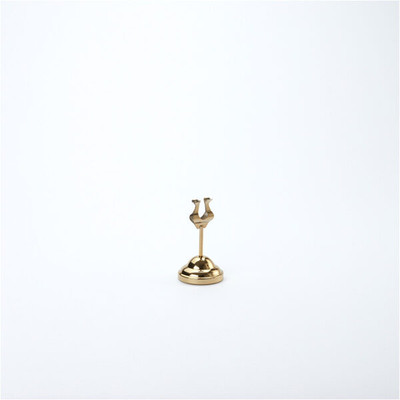 American Metalcraft HPG4 4" H Gold Metal Number Stand