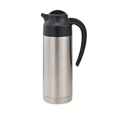 Service Ideas S2SN100 33.8 Oz. Stainless Steel Black SteelVac Vacuum Creamer
