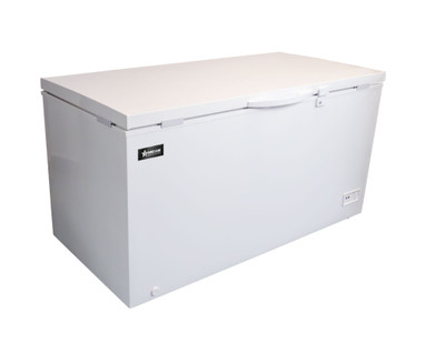 Omcan USA 46504 15.3 Cu. Ft. White All Stainless Steel Chest Freezer - 115 Volts