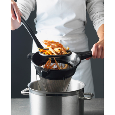 Matfer Bourgeat 017362 10" Dia. Stainless Steel Exoglass Bouillon Strainer