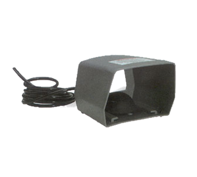 Vitamix 030000 Guarded Air-Activated Foot Control for Mix'n Machine®