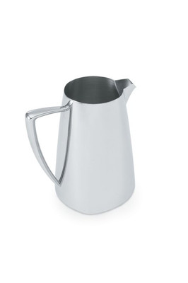 Vollrath 46204 2.3 Qt. (2L) 7 1/8" H Mirror-Finish 18/8 Stainless Steel with Triangular Body Design Triennium Water Pitcher