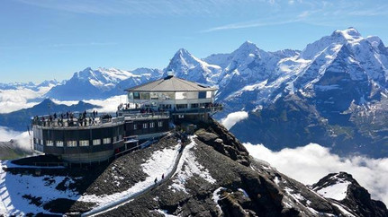 5 Mountain Restaurants with Jaw-Dropping Views