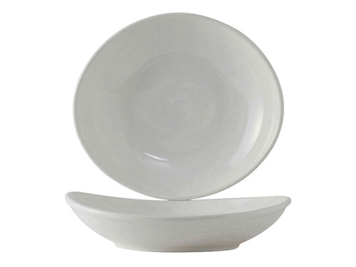 Tuxton BWB-280J 30 Oz. Ceramic White Oval Bowl (1 Dozen)