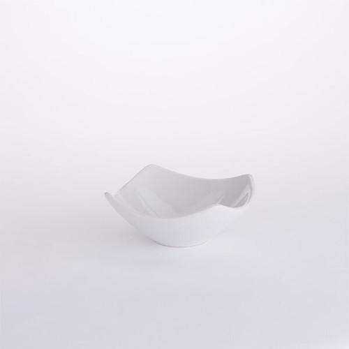 American Metalcraft SQND7 7" 20 Oz. Ceramic White