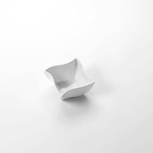 American Metalcraft SQVY4 4.5 12 Oz. Porcelain White Squavy Sauce Cup