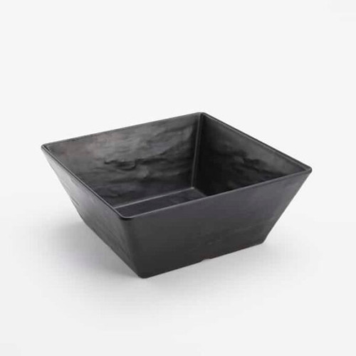 American Metalcraft FSMEL94 125 Oz. Plastic Black Square Bowl