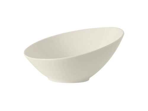 Tuxton AMU-409 10" 35 Oz. Ceramic Pearl White Slanted Bowl (1 Dozen)