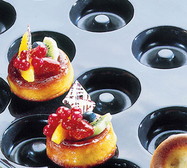 Matfer Bourgeat 336014 Flexipan Savarin Mold 60 Per Sheet 1/3 Oz. Cap. 1-1/2" Dia. x 1/2"H Food Grade Silicone