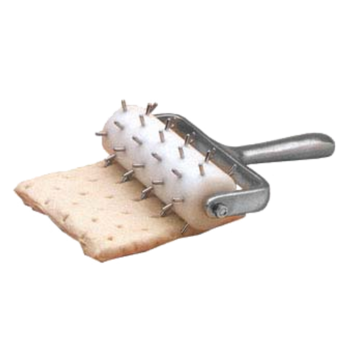 American Metalcraft DDCH7744 Dough Docker 6" Wide x 7.5" Long .0.38" Stainless Steel Pins Embedded In Plastic Roller