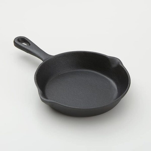 American Metalcraft CIS61 15.5 Oz. Cast Iron Mini Fry Pan