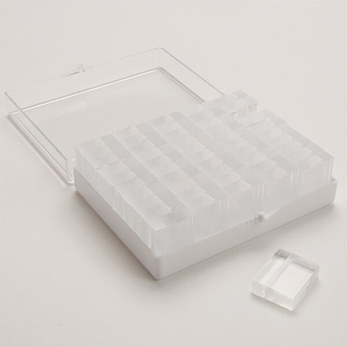 American Metalcraft LK50 1.25" L x 1" W x 0.25" H Acrylic Card Holders