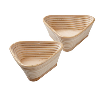 Matfer Bourgeat 118525 1 Lb. Triangular Banneton Proofing Basket