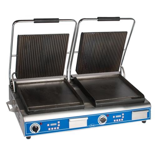 Globe GPGSDUE14D 27.5" W Stainless Steel Dual Top Plate Electric Countertop Sandwich and Panini Grill - 208-240 Volts