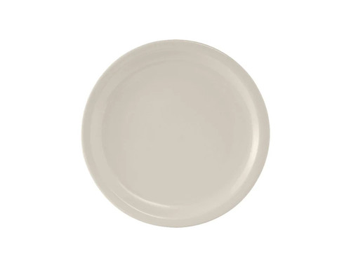 Tuxton TNR-007 7-1/4" Ceramic American White/Eggshell Round Plate (3 Dozen Per Case)
